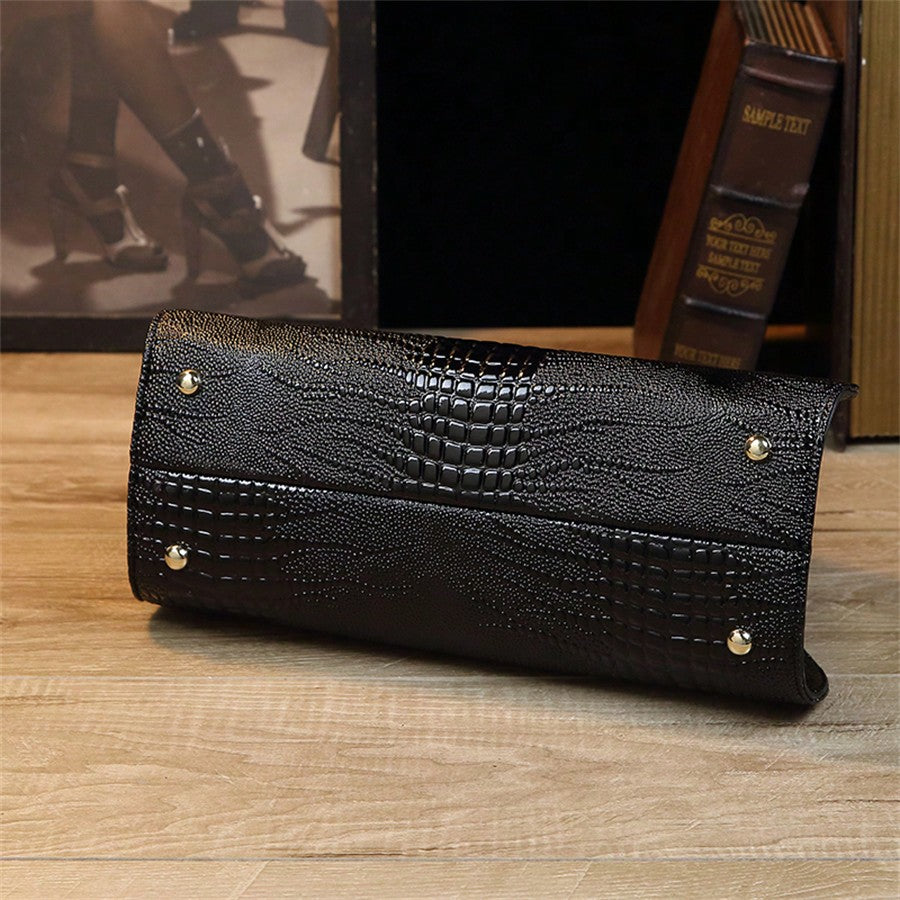 Women's Cloud Pattern Handbag Vintage Crocodile Design Shoulder Crossbody Bag Elegant Classic Tote Purse Casual Daily Work Fashion