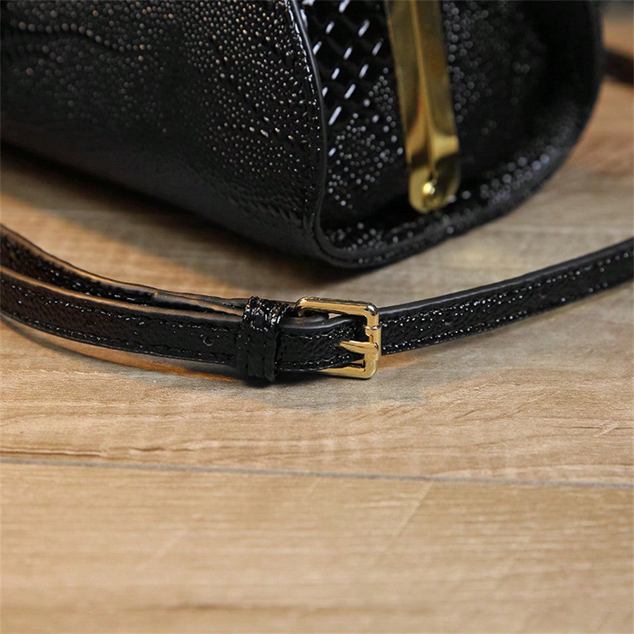 Women's Cloud Pattern Handbag Vintage Crocodile Design Shoulder Crossbody Bag Elegant Classic Tote Purse Casual Daily Work Fashion